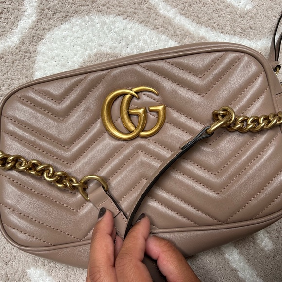 GUCCI MARMONT crossbody in size small - color: dusty pink - Picture 11 of 11